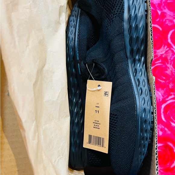 ❤️Shoes ForCrews EverlightWomen's Slip Resistant Work Shoes, Black Knit Sneakers - Picture 13 of 16